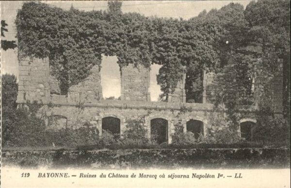 Bayonne 64 Ruines du Chateau de maracq