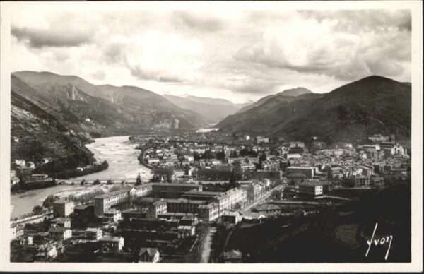 Digne-les-Bains Vallee de la Bleone