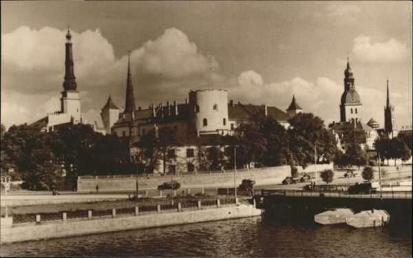 Pura