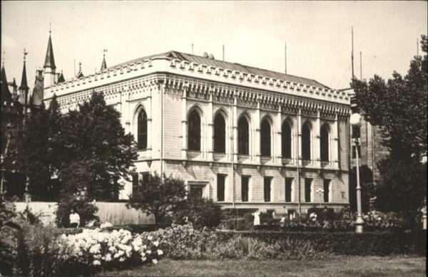 Pura