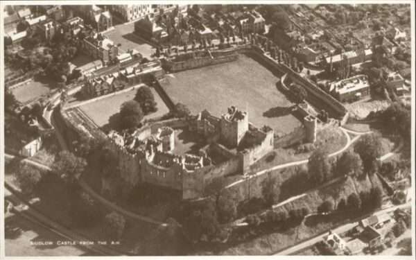 Ludlow Sheet with Ludford Castle Fliegeraufnahme