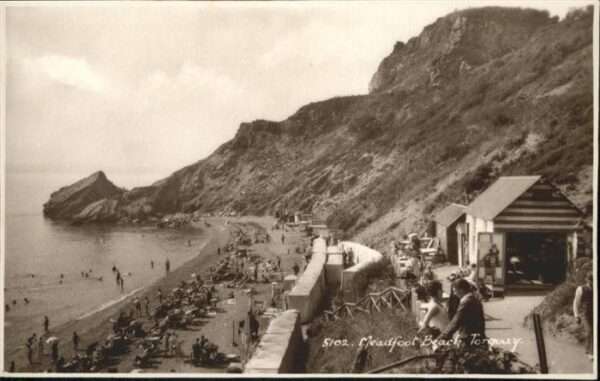 Torquay Meadfoot Beach