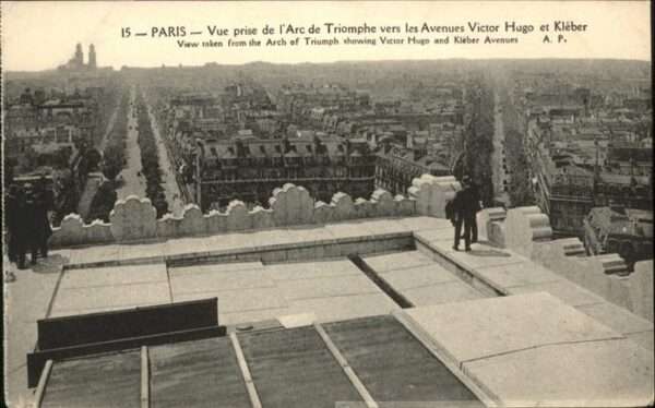 Paris Avenues Victor Hugo