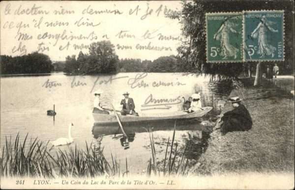 Lyon France Lac Schwan Boot