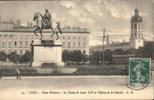 Lyon France Place Bellecour Statue de LouisEglise