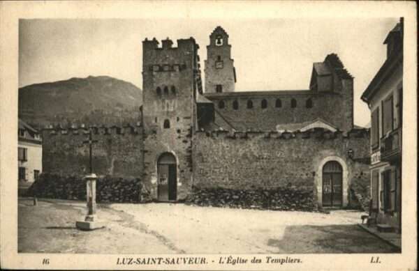 Luz-Saint-Sauveur Hautes Pyrenees Eglise des Templiers