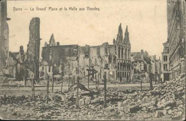 Ypern Ypres Grand`Place
Halle auc Viandes