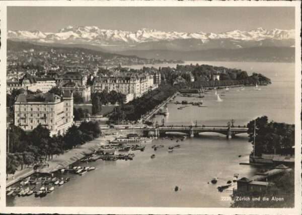 Zuerich Brücke Schiff