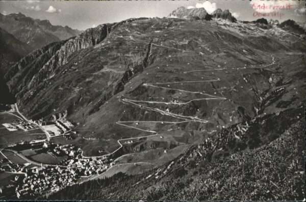 Andermatt Oberalpstrasse