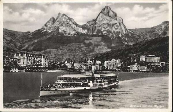 Brunnen SZ Mythen Schiff