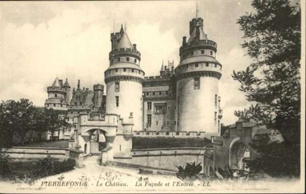 Pierrefonds Chateau