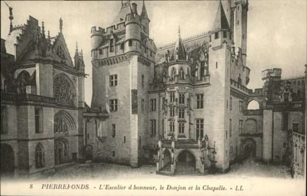 Pierrefonds Escalier d`Honneur