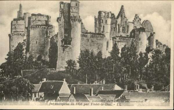 Pierrefonds Ruines
