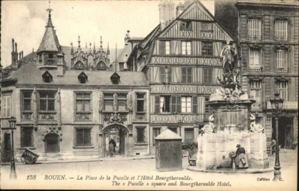 Rouen Place de la Pucelle