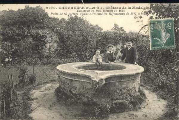 Chevreuse Chateau de la Madeleine