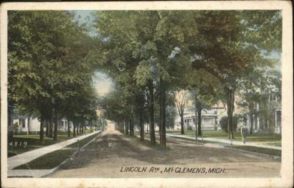 Mount Clemens Lincoln Avenue