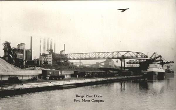 Dearborn Michigan Rouge Plant Docks Ford Motor Company Sc
