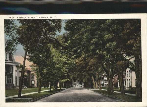 Medina New York West Center Street