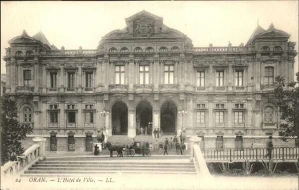 Oran Algerie Hotel de Ville Kutsche