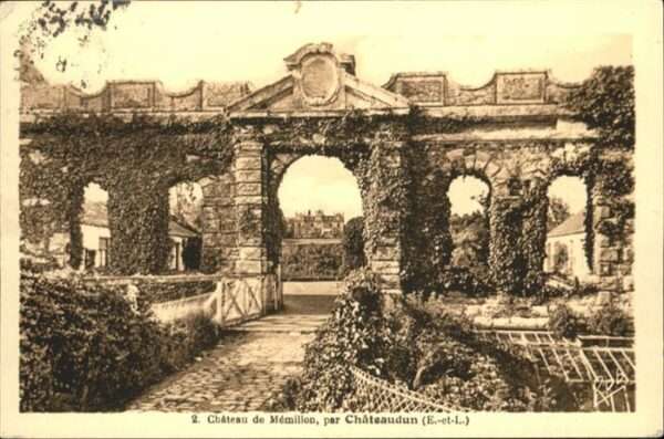 Chateaudun Chateau Memillon