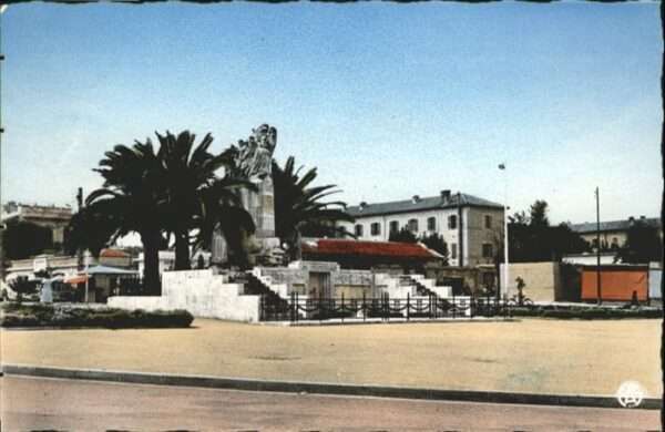 Sidi-Bel-Abbes Monument aux Morts