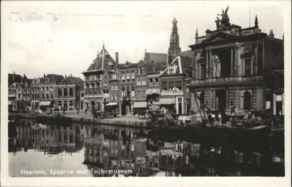 Haarlem Spaarne Teijlermuseum