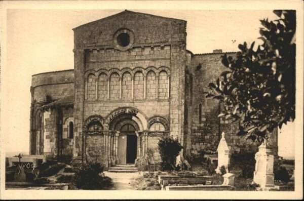 Royan 17 Eglise de Talmont