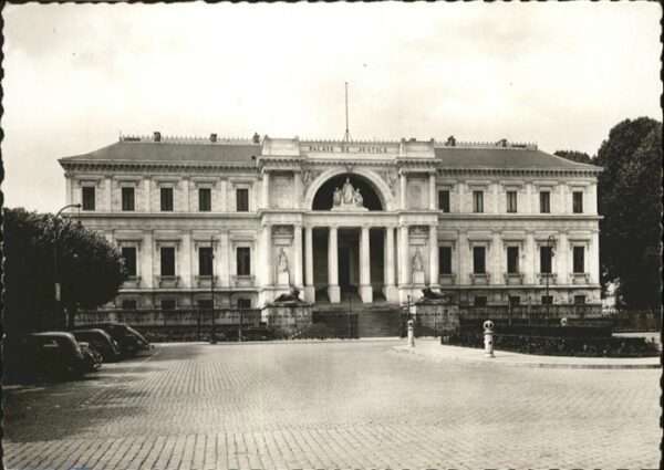 Nantes Loire Atlantique Place Aristide-Briand
Palais de Justic