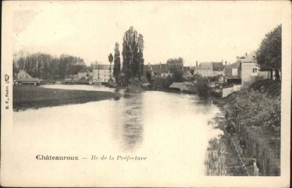 Chateauroux Indre Ile de la Prefecture