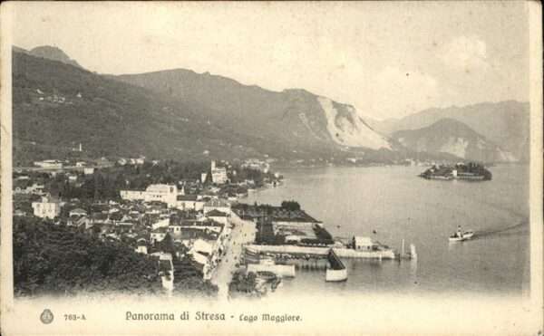 Stresa Lago Maggiore Boot