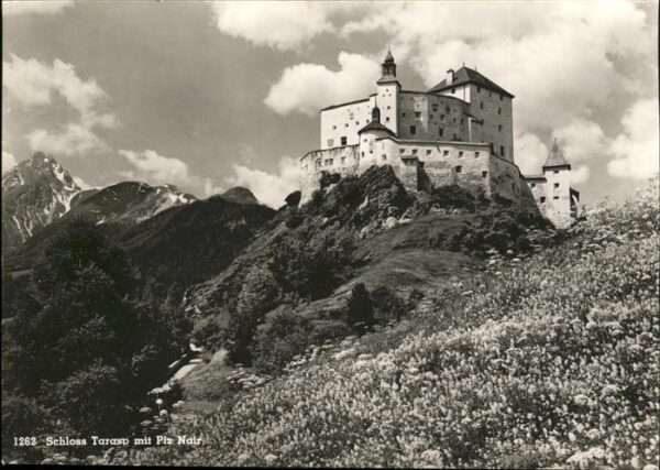 Tarasp Schloss Piz Nair