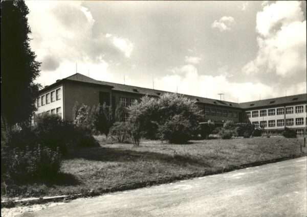 Mnichovo Hradiste Skola