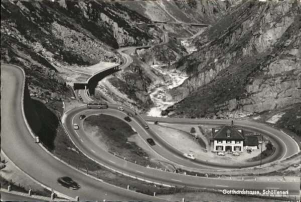 Gotthardpass Schöllenen Gotthardstrasse