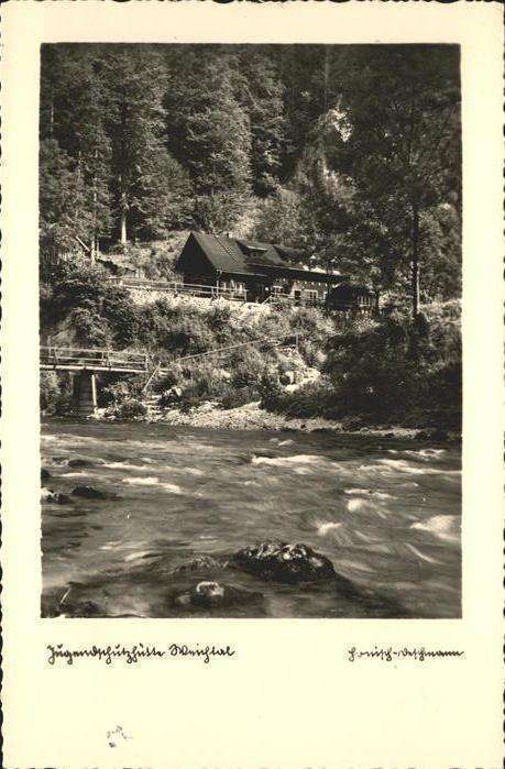 Weichtal Niederoesterreich Jugendschutzhütte