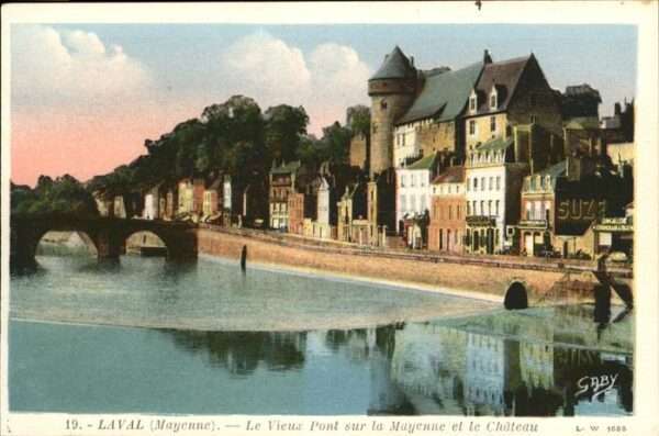 Laval Vieux Pont
Mayenne 
Chateau