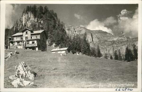 Gruensbach Muenster Tirol Alpintour
Bayreuterhütte
Bergalm