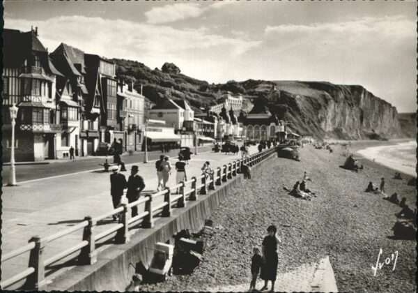 Fecamp Seine-Inferieure
Promenade de la plage