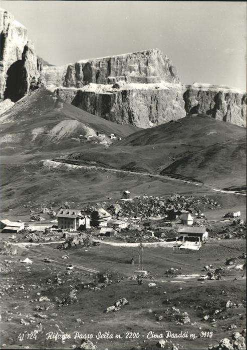 Passo Sella Rifugio Passo Sella Cima Pardoi