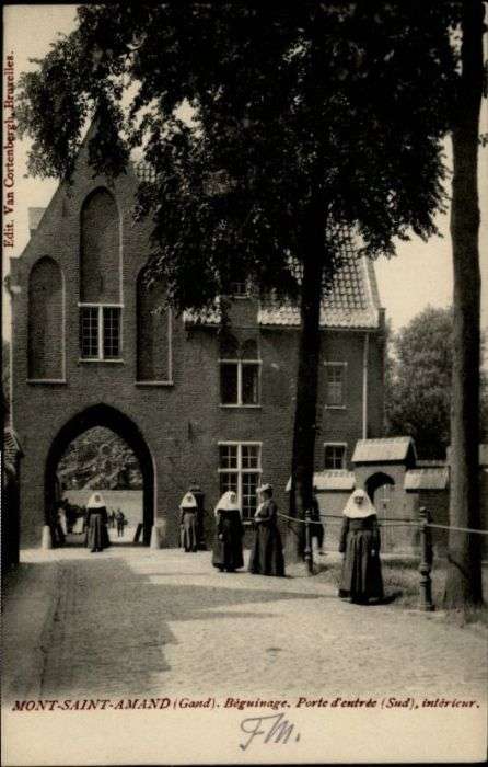 Mont-Saint-Amand Gand Beguinage Porte