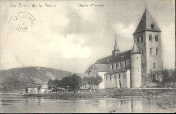 Hastiere Meuse Eglise