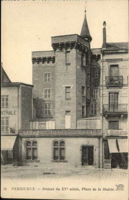 Perigueux Maison Place Mairie
