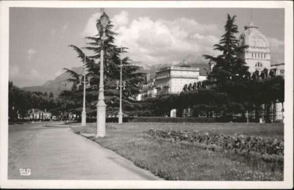 Evian-les-Bains Haute Savoie Evian-les-Bains Dent d_Oche