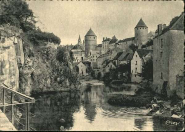 Semur-en-Auxois Armancon