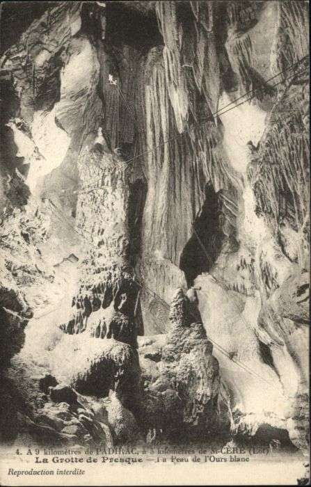 Padirac Höhle Grotte Presque Peau Ours Blanc