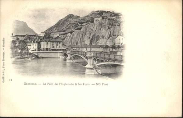 Grenoble Pont Esplanade Forts