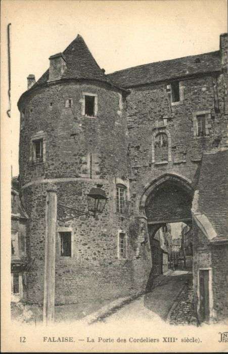 Falaise Calvados Porte Cordeliers