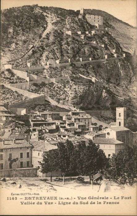 Entrevaux Fort Vallee Var