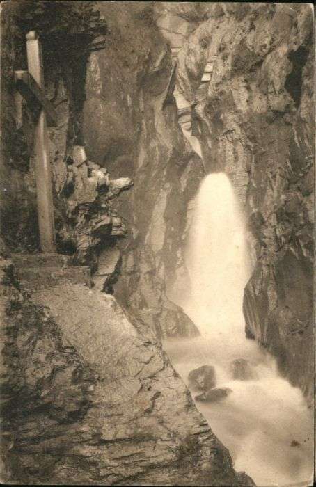 Saint-Ismier Höhle Grotte Gorges Tencin Vallee Gresi