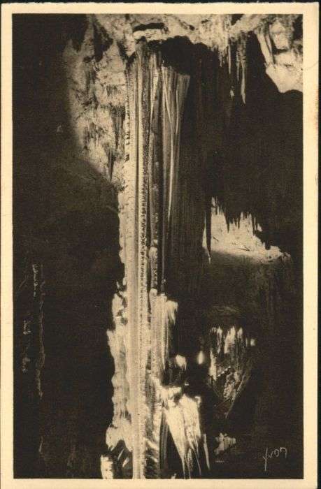 Hoehlen Caves Grottes Grotte Demoiselles Höhle Grotte