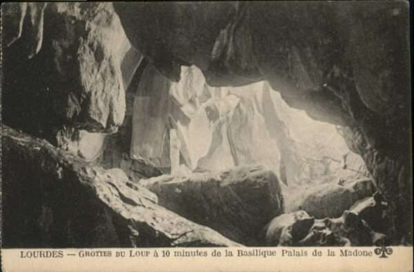 Hoehlen Caves Grottes Grotte Loup Höhle Grotte